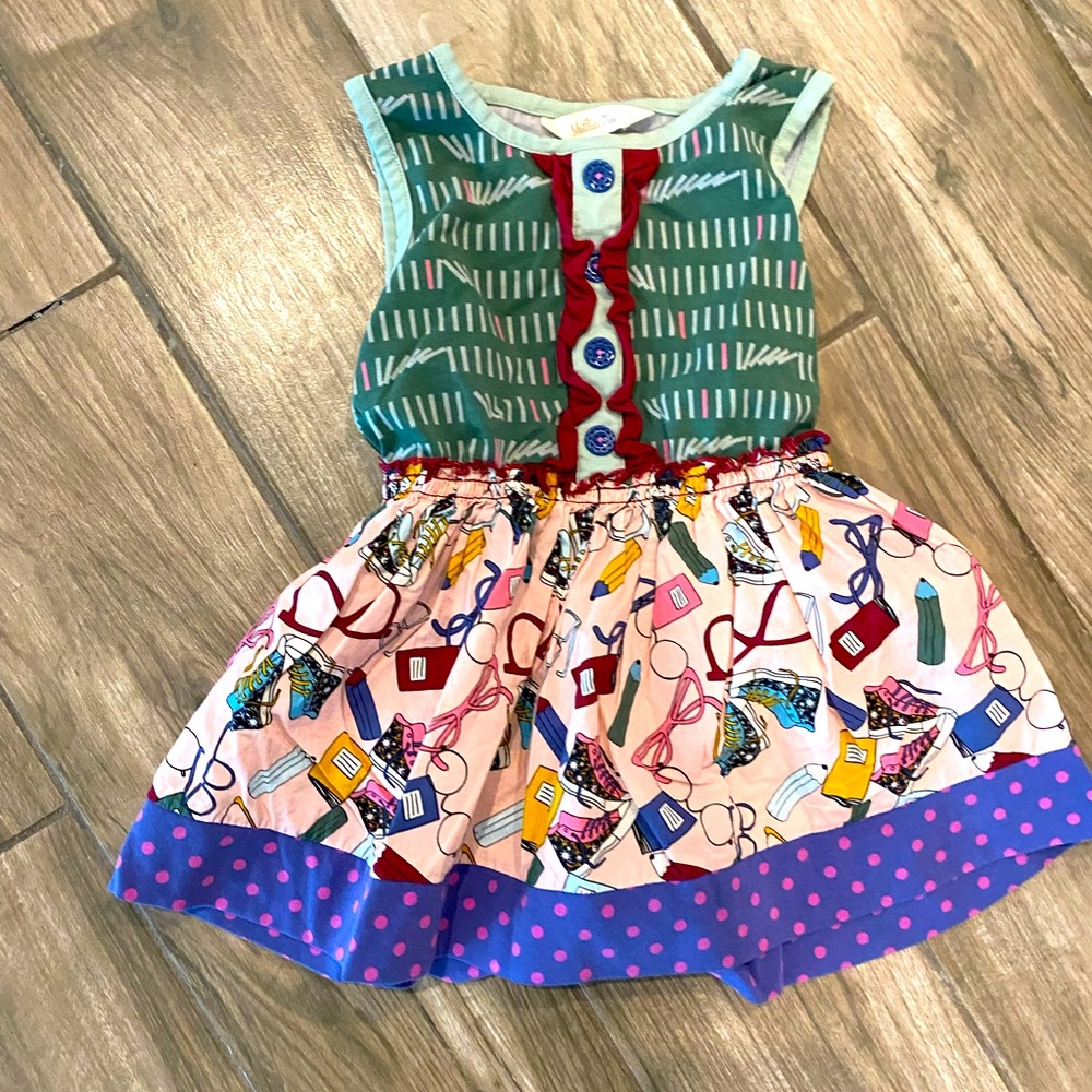 Matilda Jane girls top- school pattern